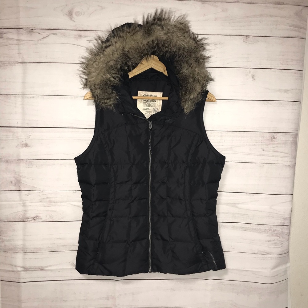 Eddie Bauer Women’s vest Medium